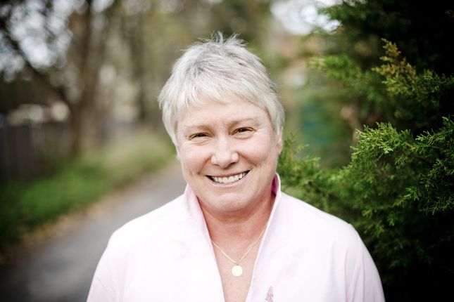 Champion Australian sprinter gets Melbourne retirement village honour