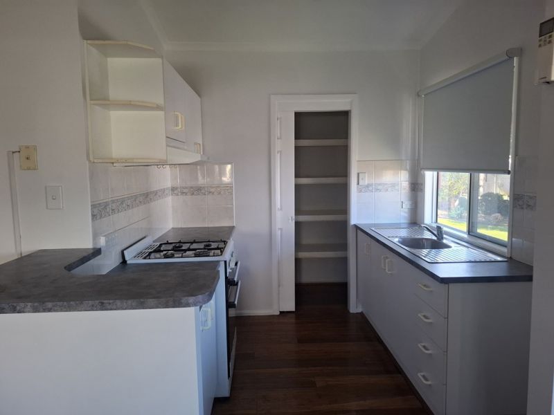 Only meters from Lake Illawarra