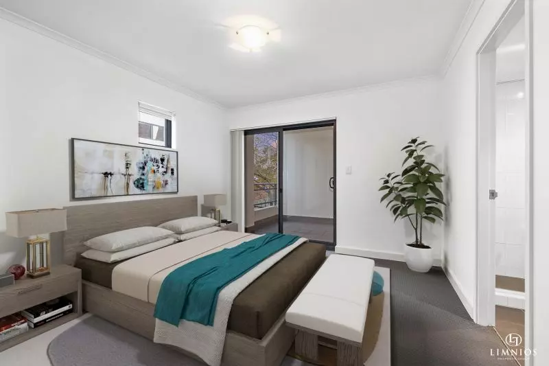 BIG On Space With MASSIVE Terrace!