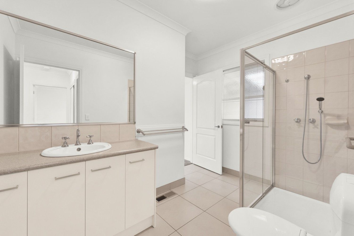Lifestyle Communities Brookfield - Resort-style living in a prime corner position