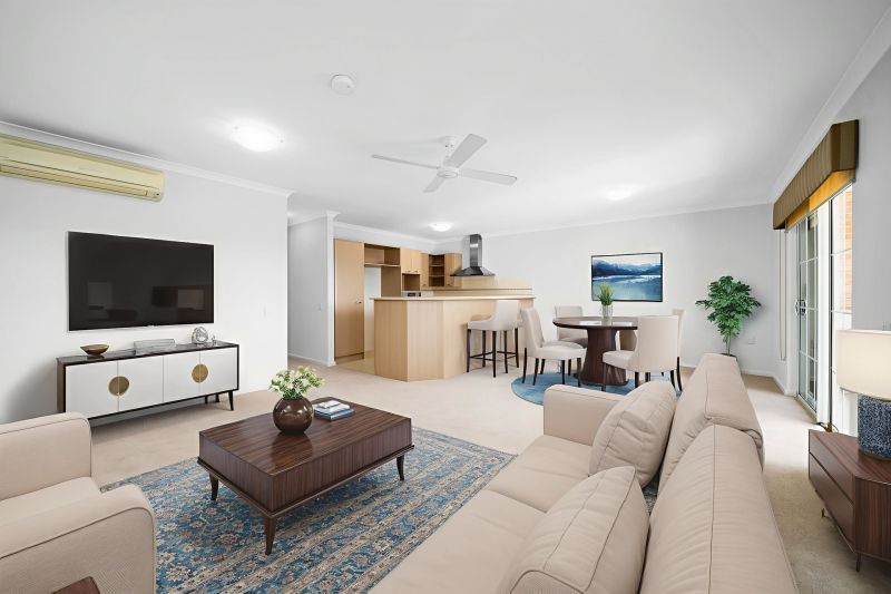 Elevated position in the heart of the village