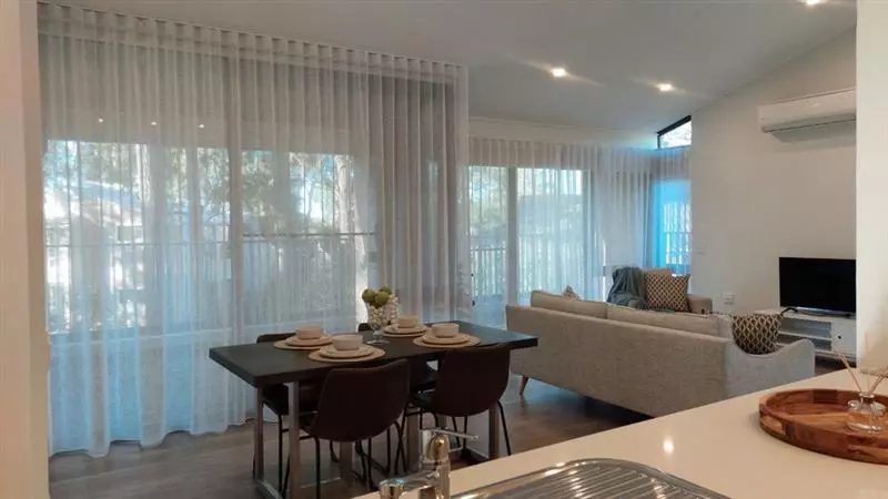 A Peaceful Haven of Light & Comfort - Unit 28