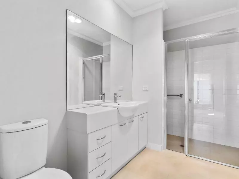 Beautifully Updated Unit with High Ceilings and Convenient Layout