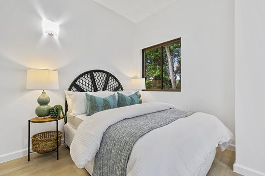 Easy-living studio overlooking the gardens and creek.