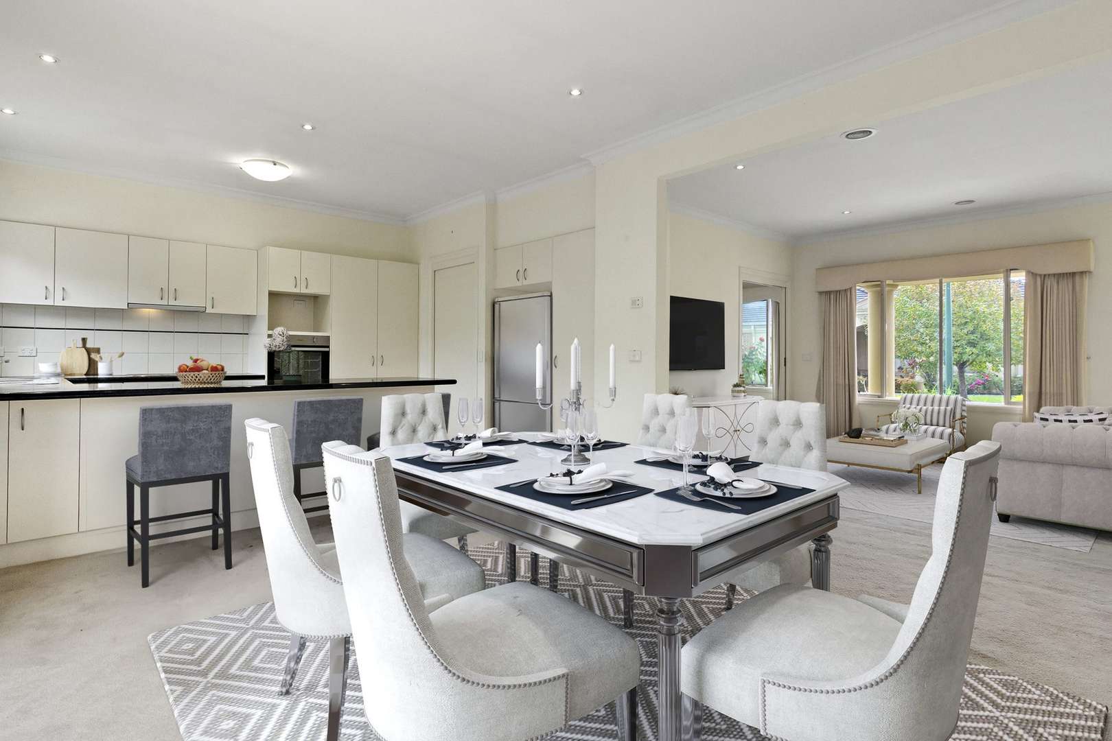 Spacious Villa with Flexible Living Options