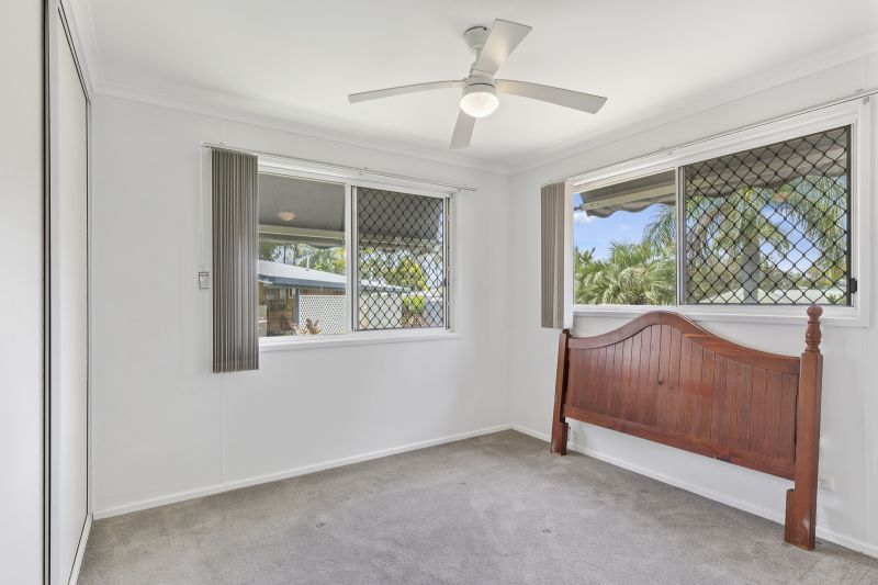 Bright Two Bedroom Home - Enjoy Easy Living!