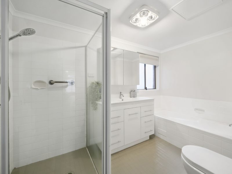 Spacious ground floor villa with garden outlook