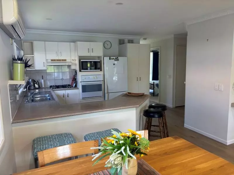 Relaxed Lakeside Living