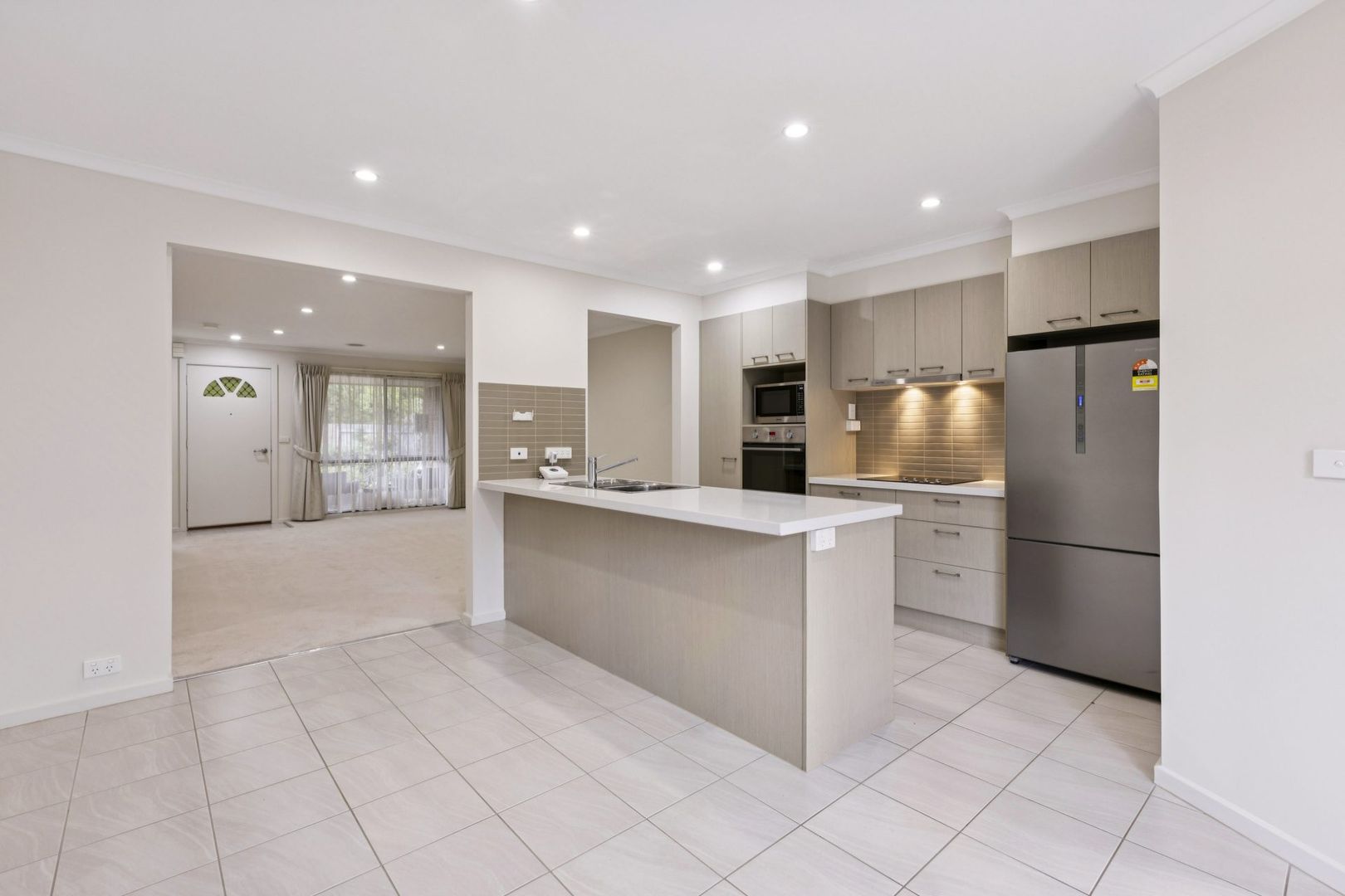 North-facing, light, and bright unit - newly renovated