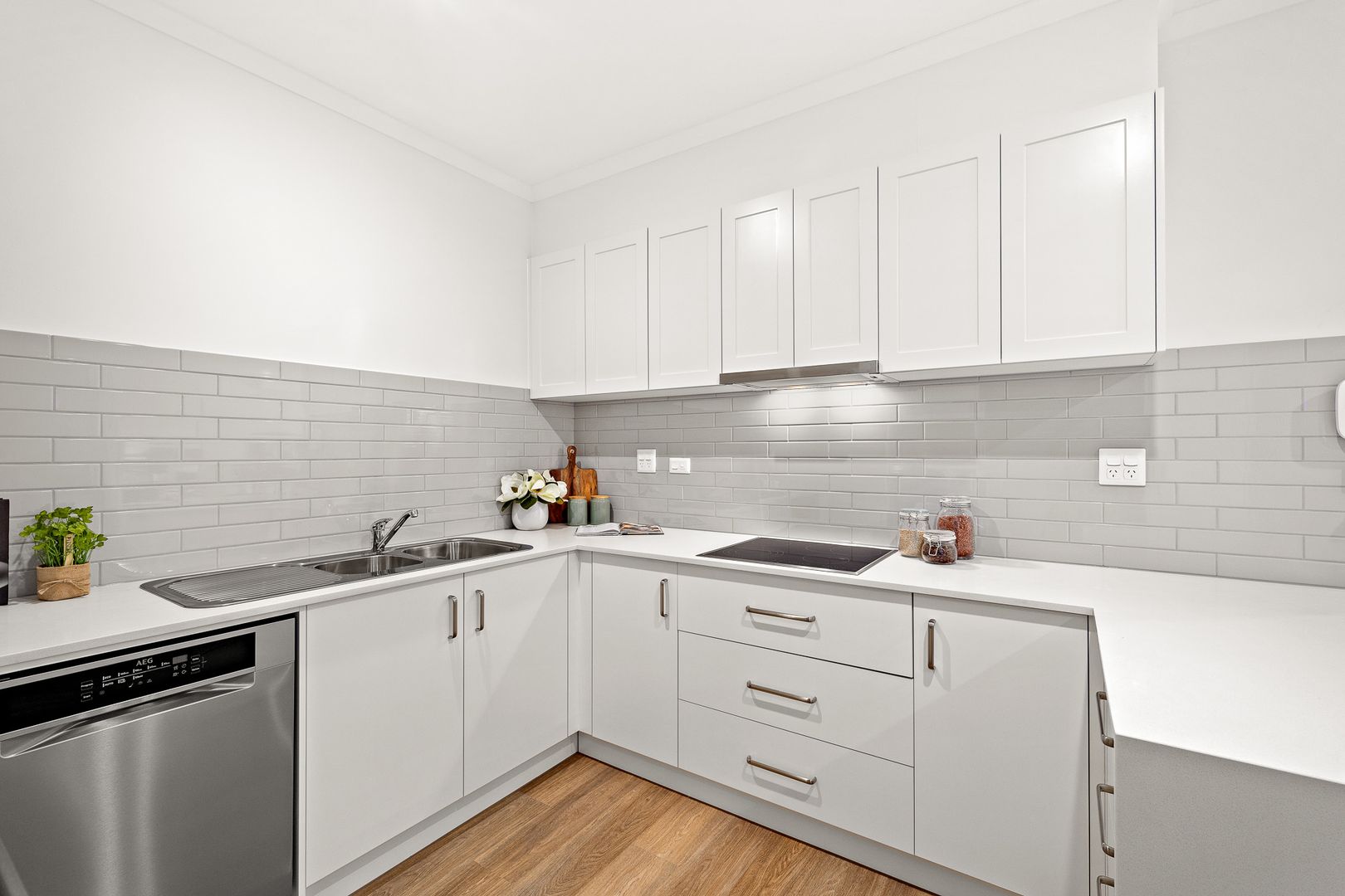 SPACIOUS 2 Bedroom Unit for Quality Living!