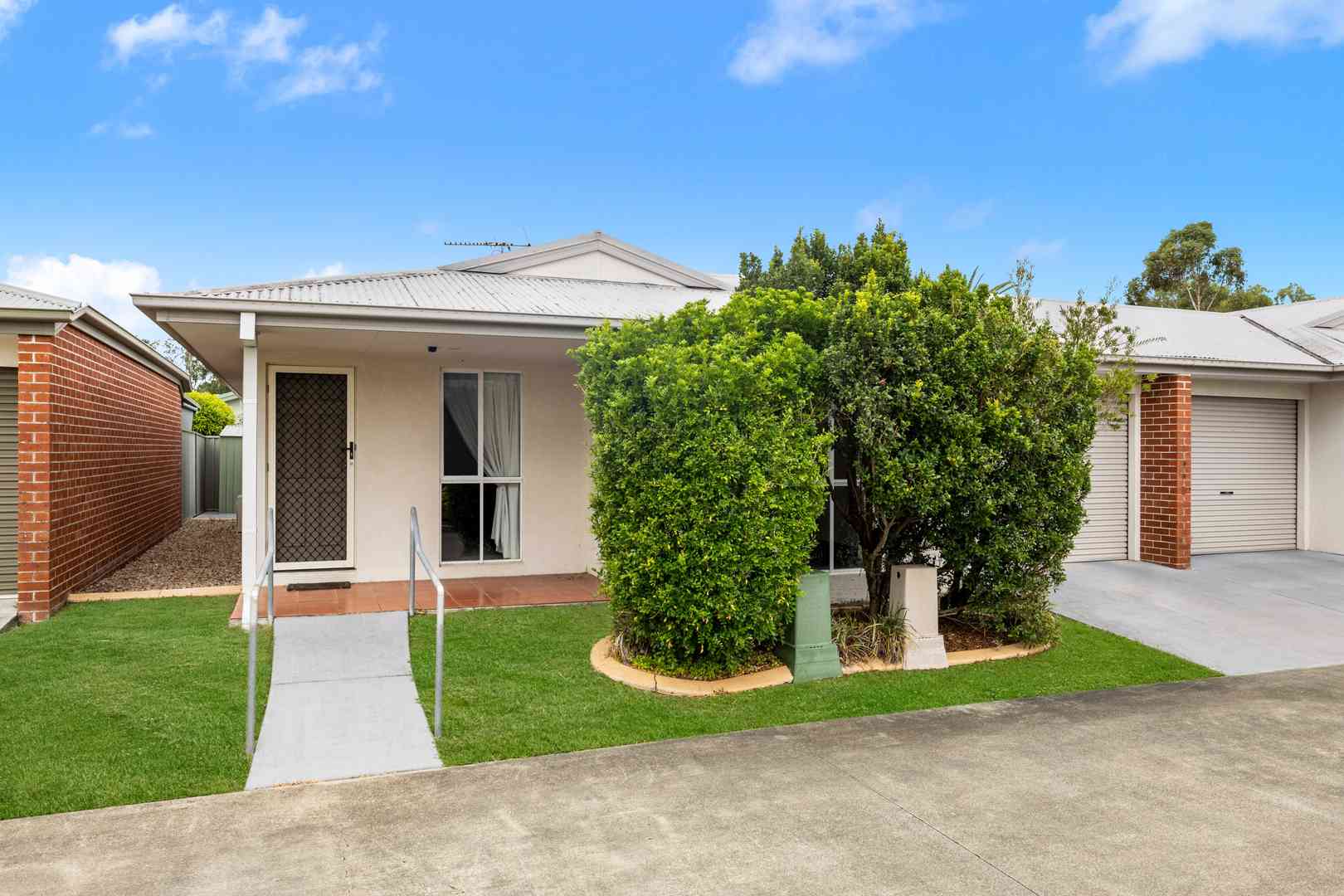 Home 119 Two Bedrooms at Palm Lake Resort Carindale