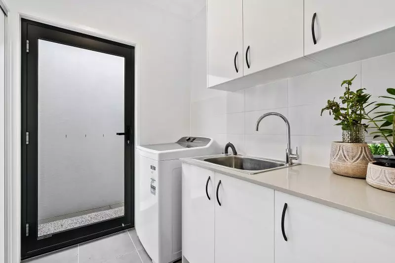 Site 108 - Established Avoca