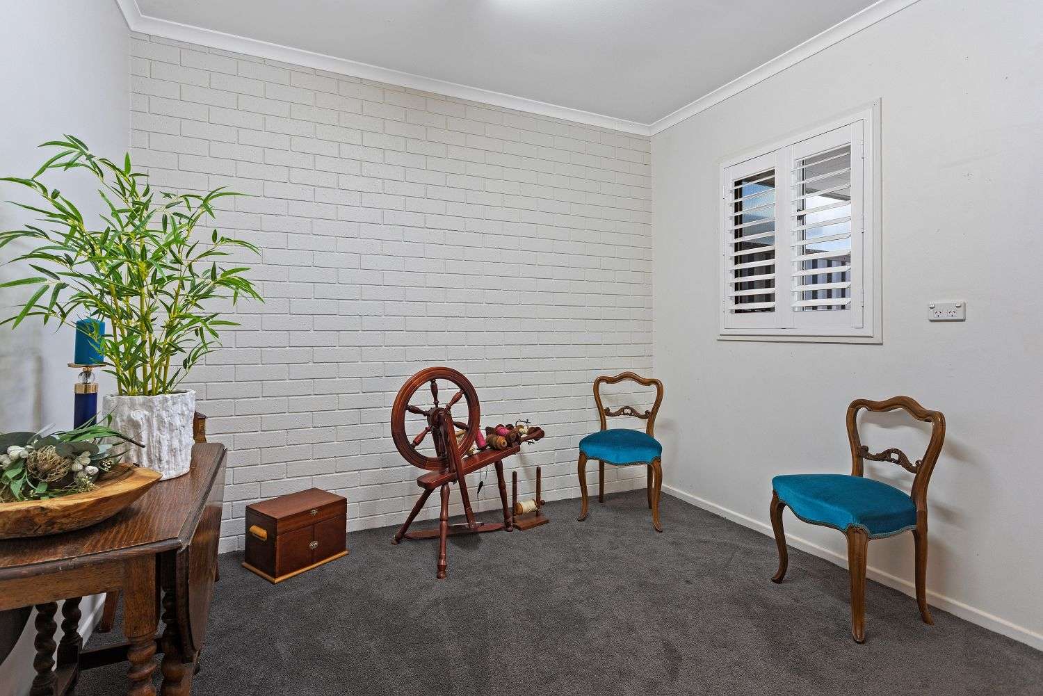 "Coonawarra" with a View- CALLING FOR TENDERS. PUT YOUR BEST OFFER IN BY CLOSING DATE 30/1/26.