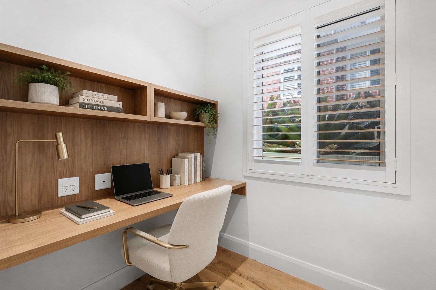 Spacious three bedroom apartment with effortless elegance