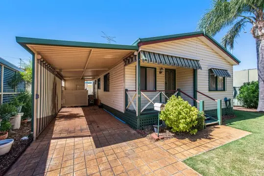 Riverside Gardens Estate - Site 39