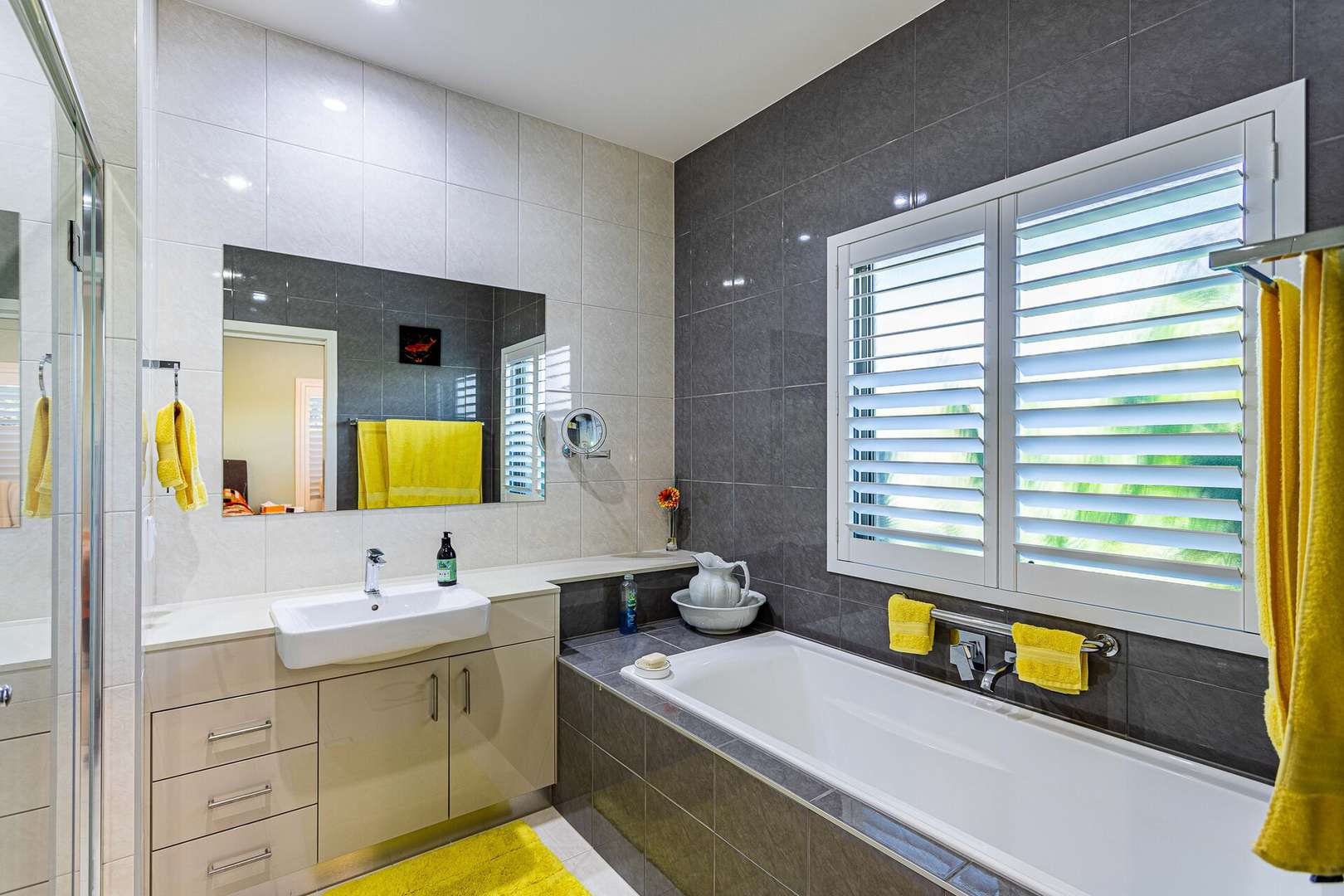 Van Gogh II by Palm Lake Resort Tea Gardens