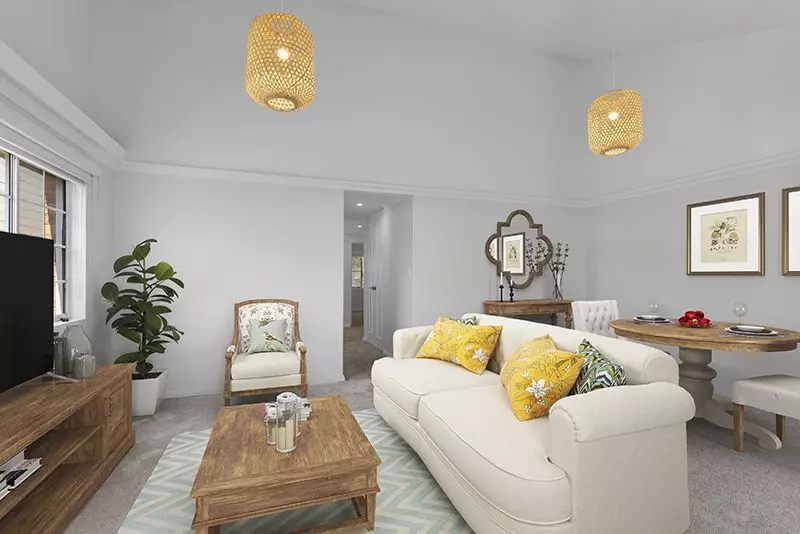 Beautifully renovated 2 bedroom unit with sunny balcony and light-filled throughout.