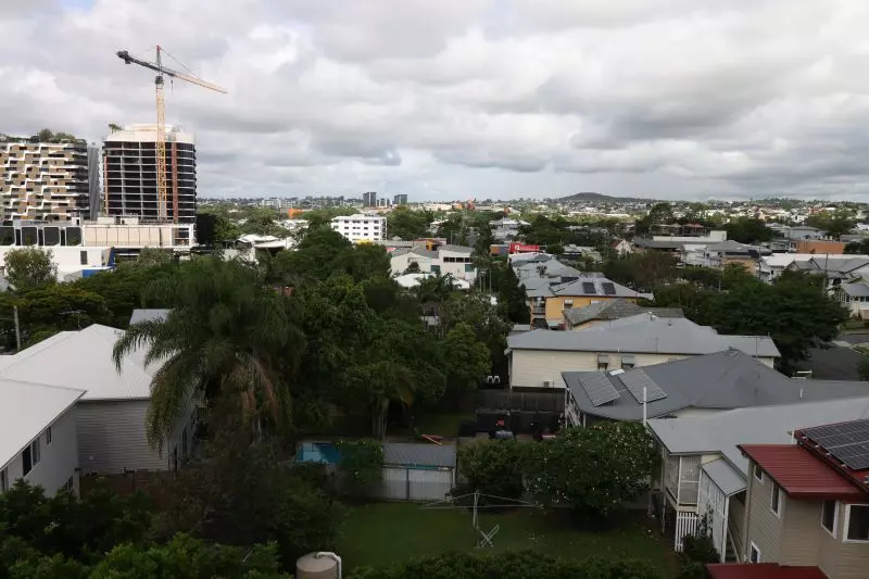 UNDER OFFER - Highly Sought-After Apartment with Ultimate City Views