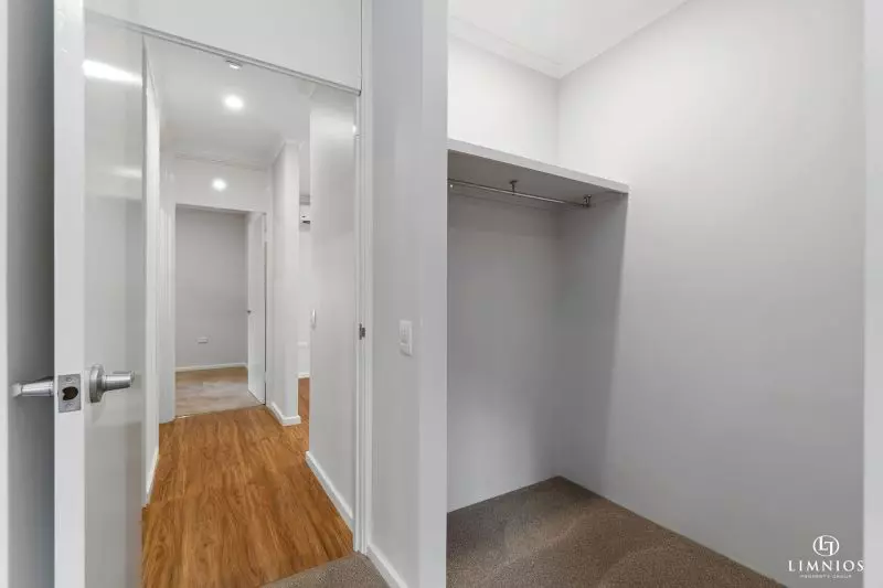 Perfect for those looking to downsize to a home with contemporary features