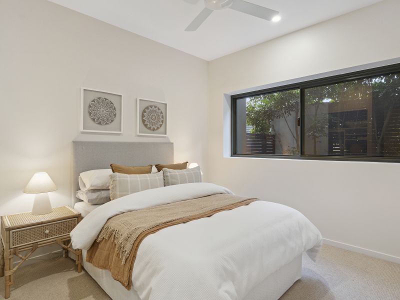 Low-maintenance two-bedroom apartment