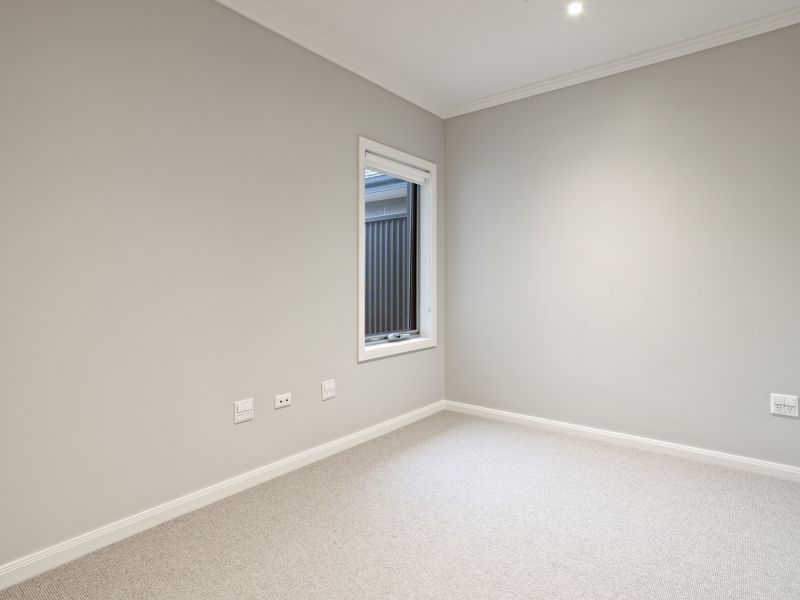 AVAILABLE NOW - 'The Springs' 3bedroom & single garage