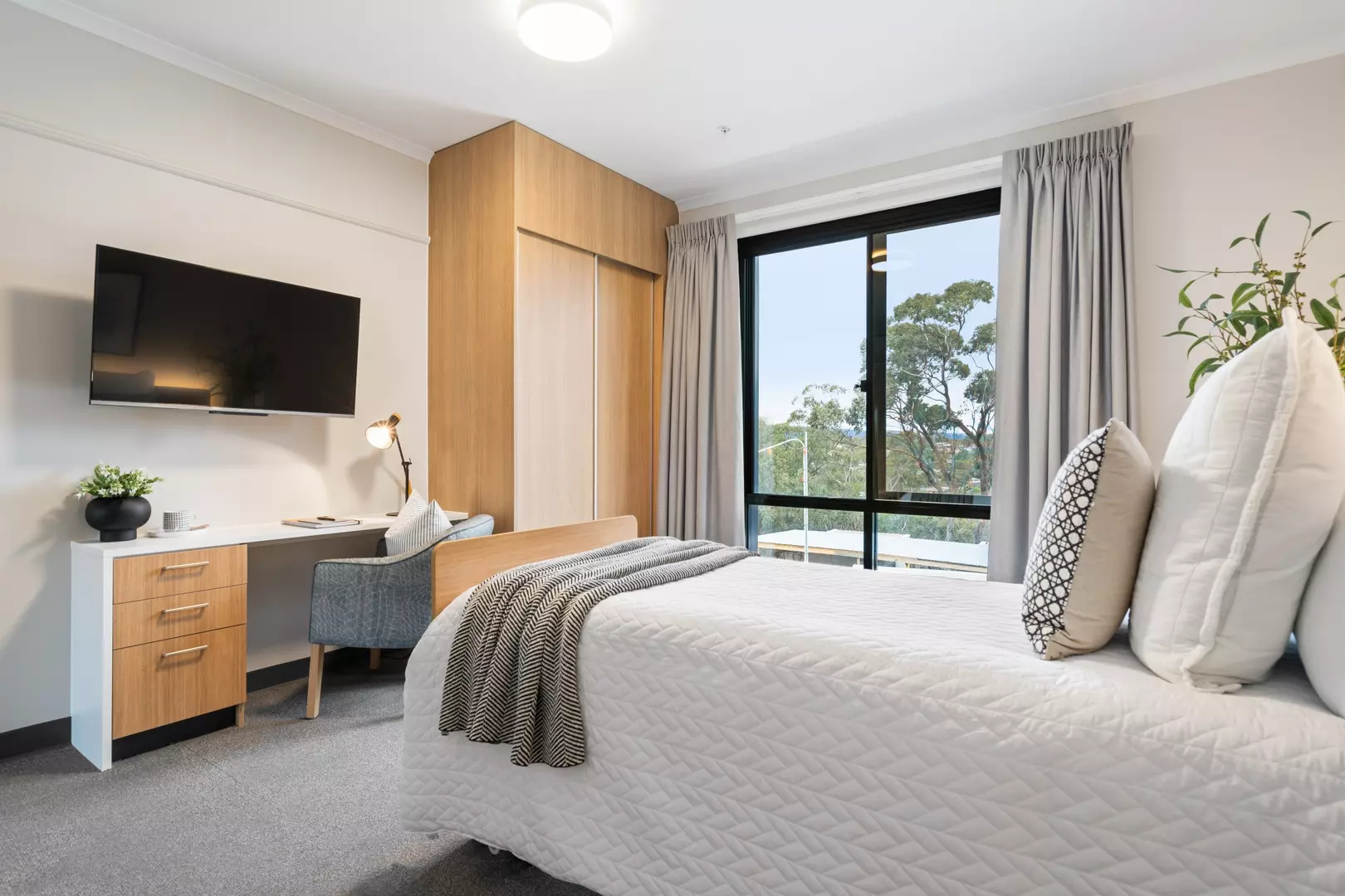 Resthaven Bellevue Heights is located adjacent to the Sturt Gorge, close to shopping and lifestyle experiences