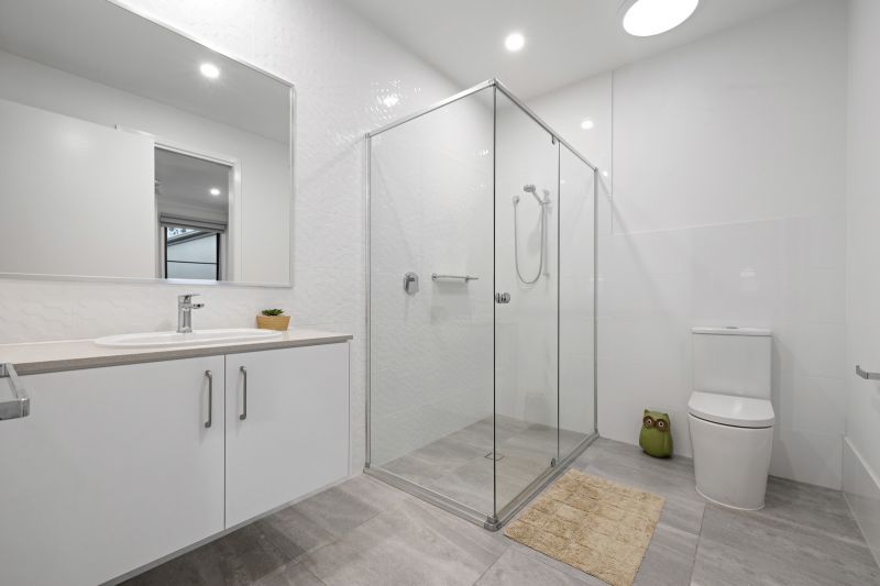 Serenity, Style, Sophistication