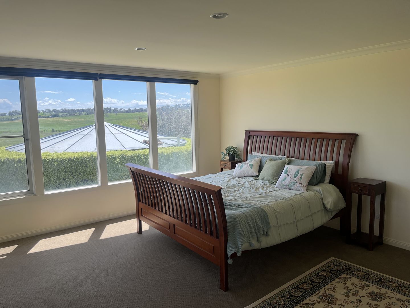 Room for Rent – Mature Female 45+ | Sutton Village