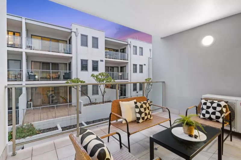 Spacious Modern & Central Home!