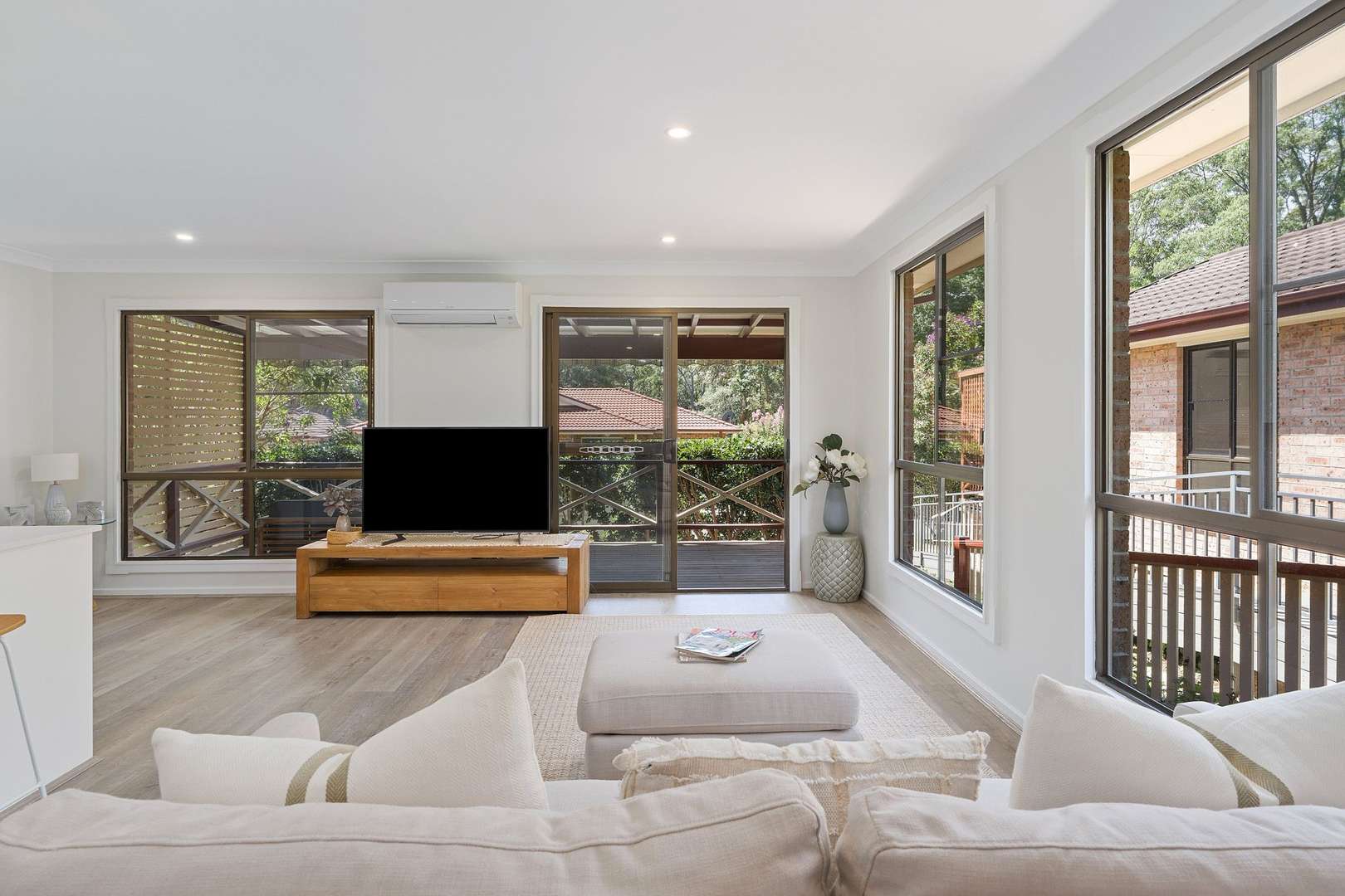 Spacious 2 Bedroom Home in a secluded setting