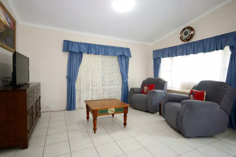 The Palms Village - Over 50's pet friendly Lifestyle Village