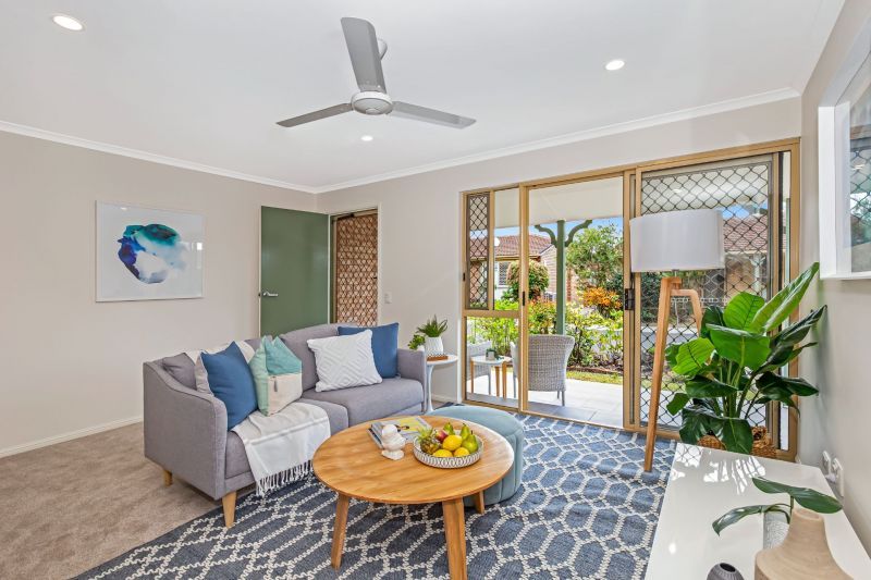 2-bedroom villa with garage