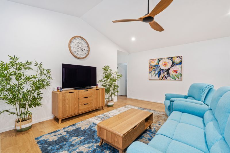 Fresh, Modern Living - Prime Location