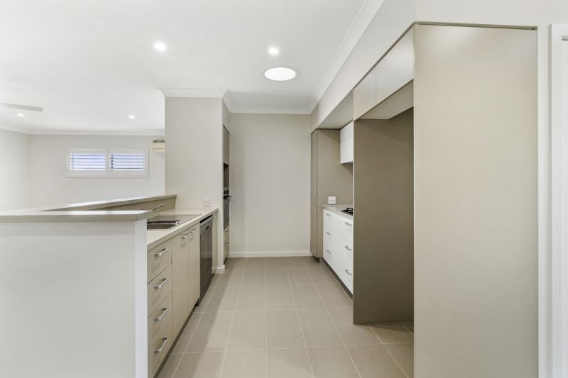 258/100 Gilchrist Drive, Campbelltown