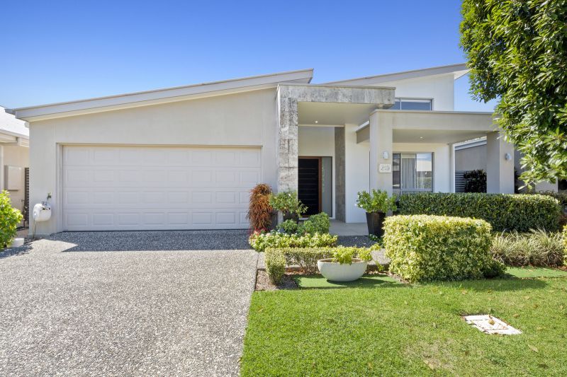 Embrace the Halcyon Waters Lifestyle