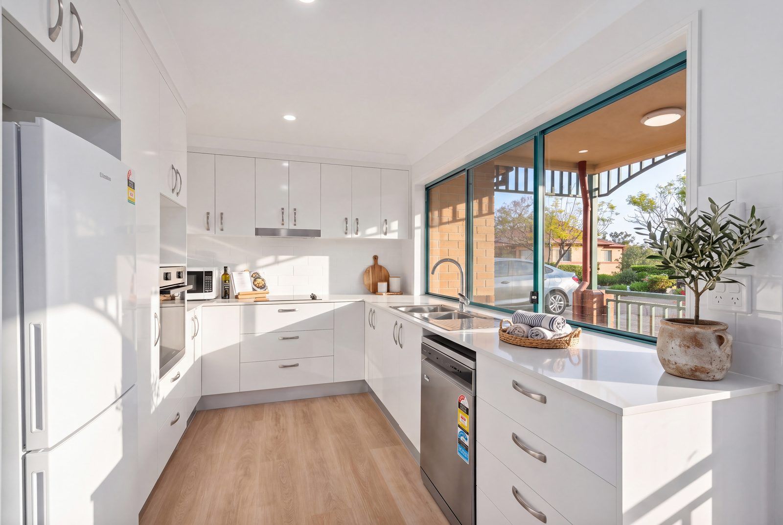 2-bedroom plus study villa