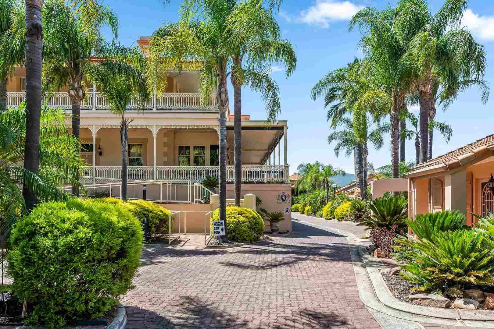 Comfortable, Low-Maintenance Living in Balmoral Retirement Village.