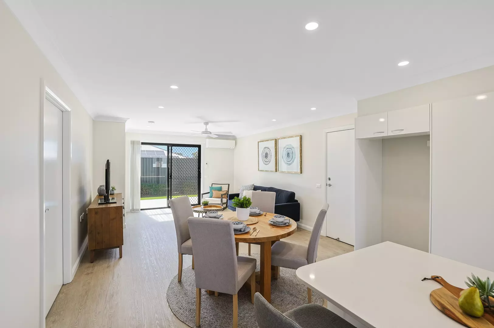 Oak Tree Retirement Village Mudgee - 2 Bedroom + 1 Bathroom + 1 Powder