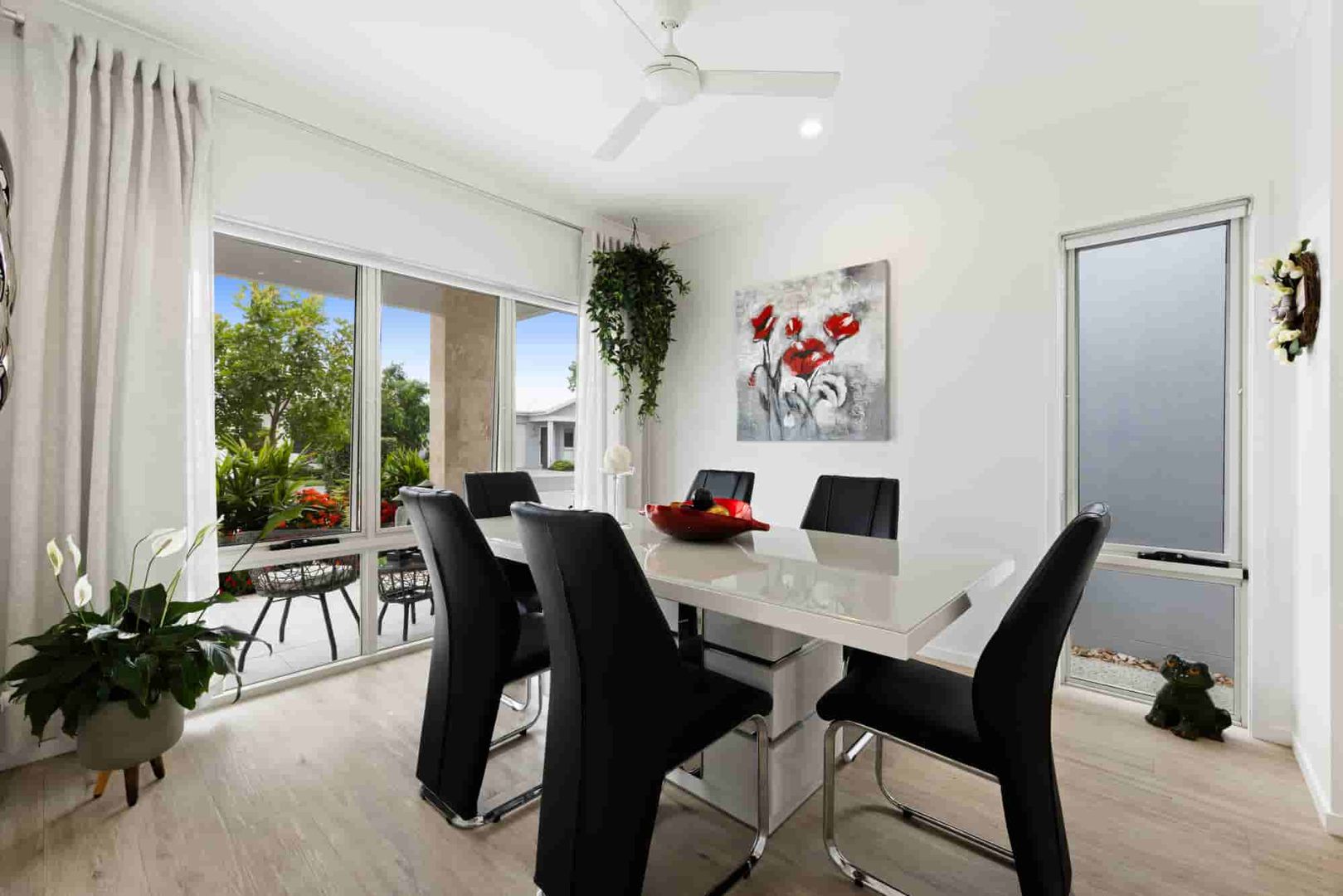 Luxury Living in Halcyon Nirimba