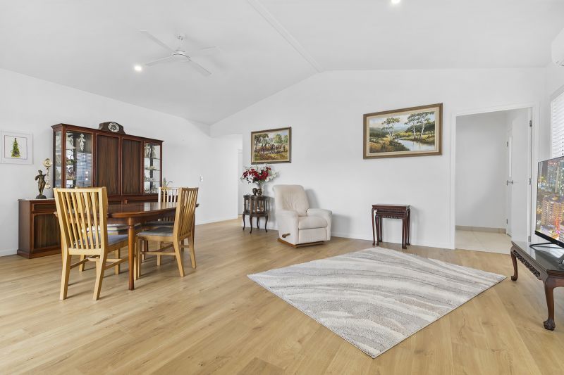 Perfect Location – Move in Ready!