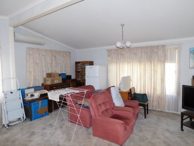 Site #304 Bayway Village - Pre loved