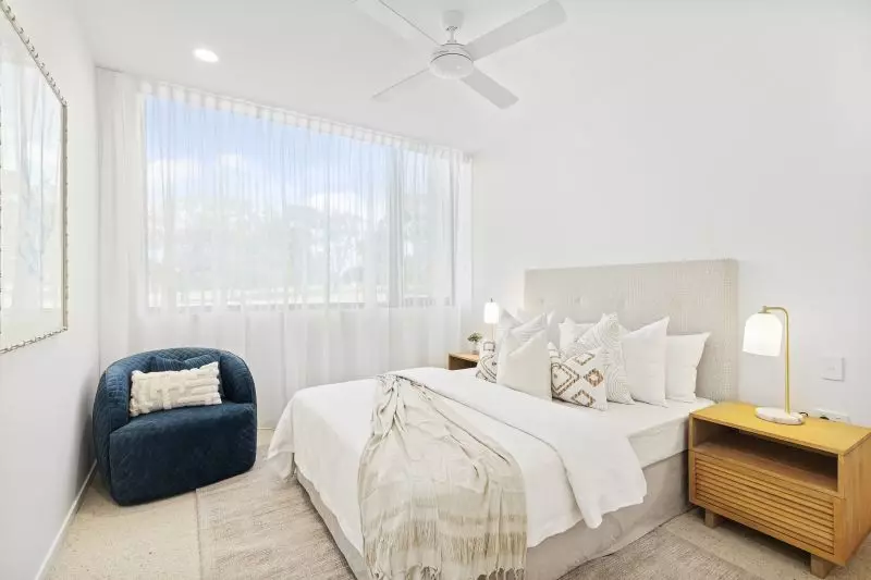 Apartment 402