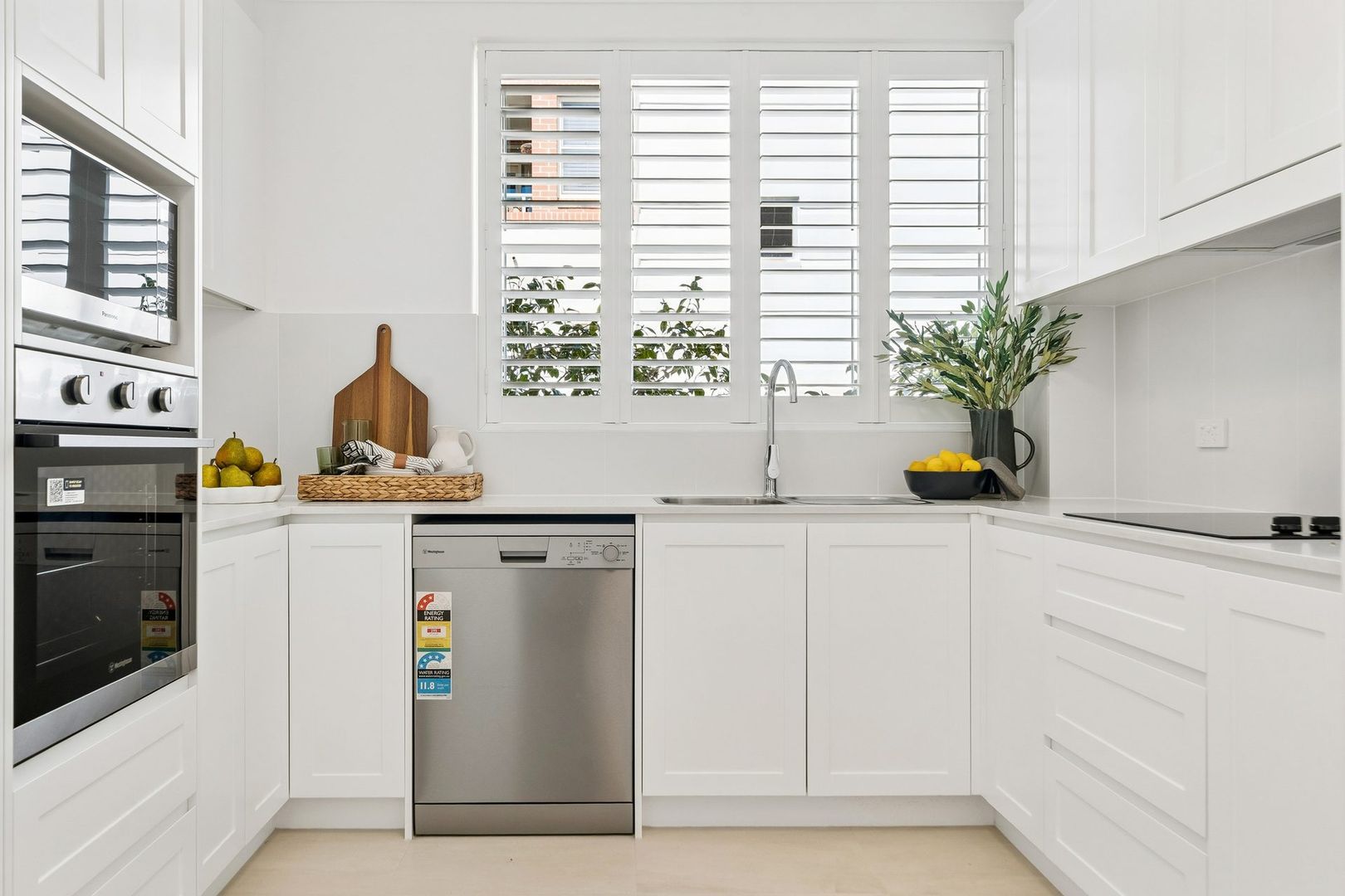 Ground Floor Apartment - Unique Leasehold Listing!