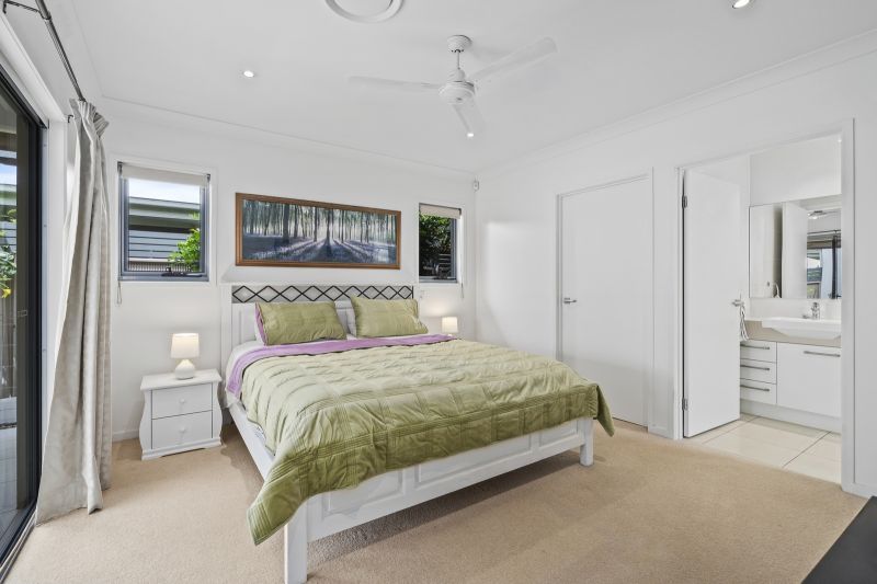 Site 22 - Established Sea Crest