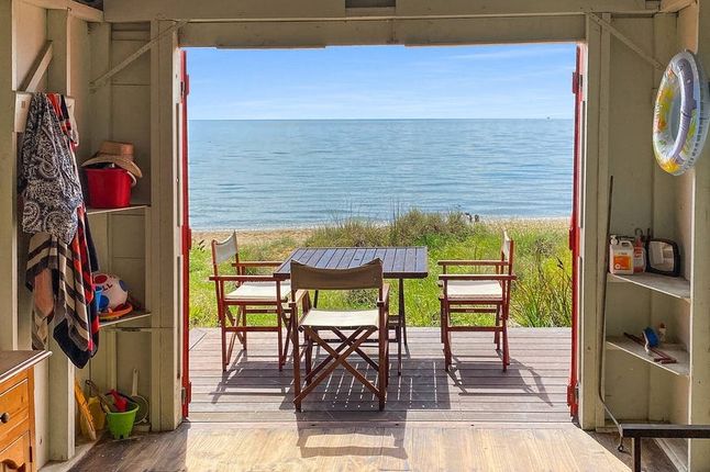 This Mornington Peninsula beach shed sold for $570,000