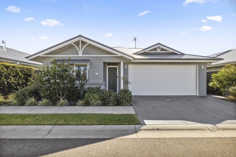 Elegant, Luxury Living - Spacious Hamptons-Style Home