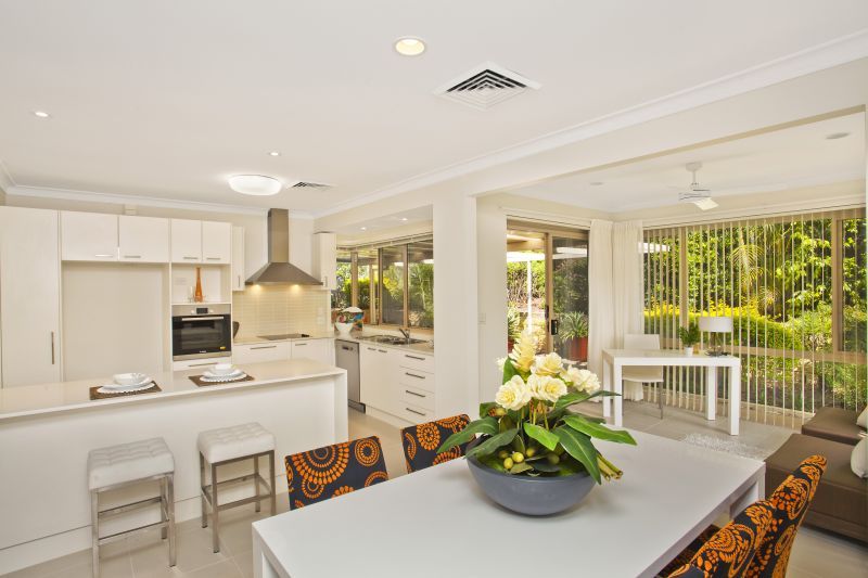 Live your retirement dream in this modern and spacious villa.