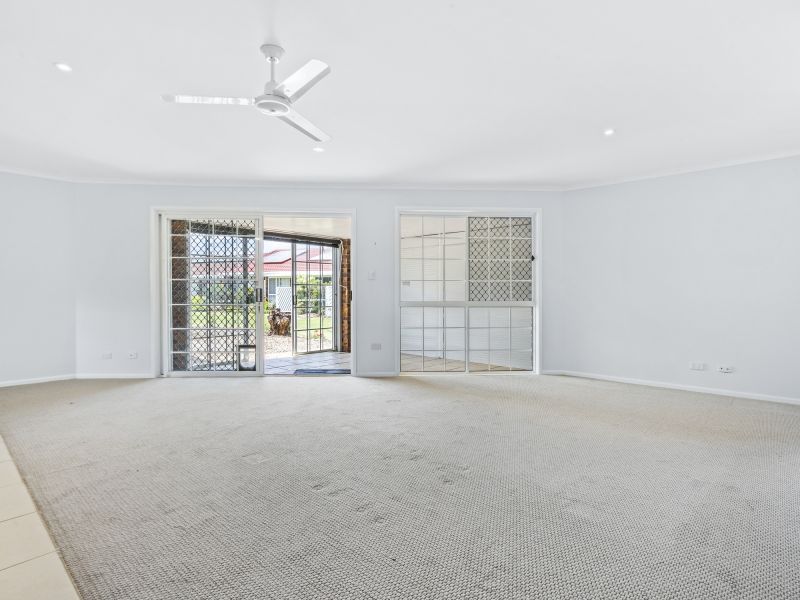 Must Be Quick this Rarely Available 3 Bed 2 Bath with Double Garage will go fast!!!