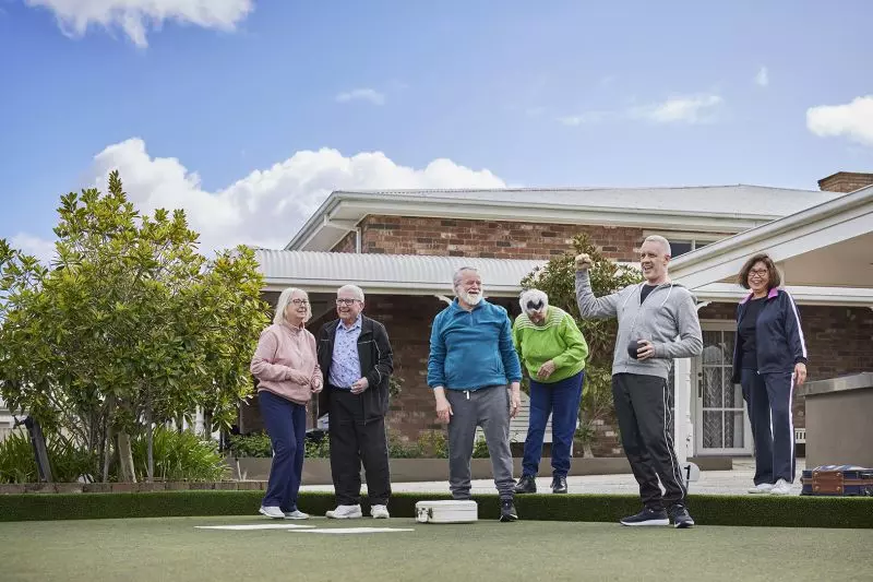 Northern Light, Modern Living