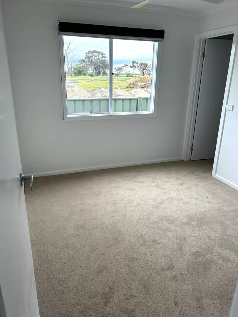 Nagambie Lifestyle Park - The Wattlebird